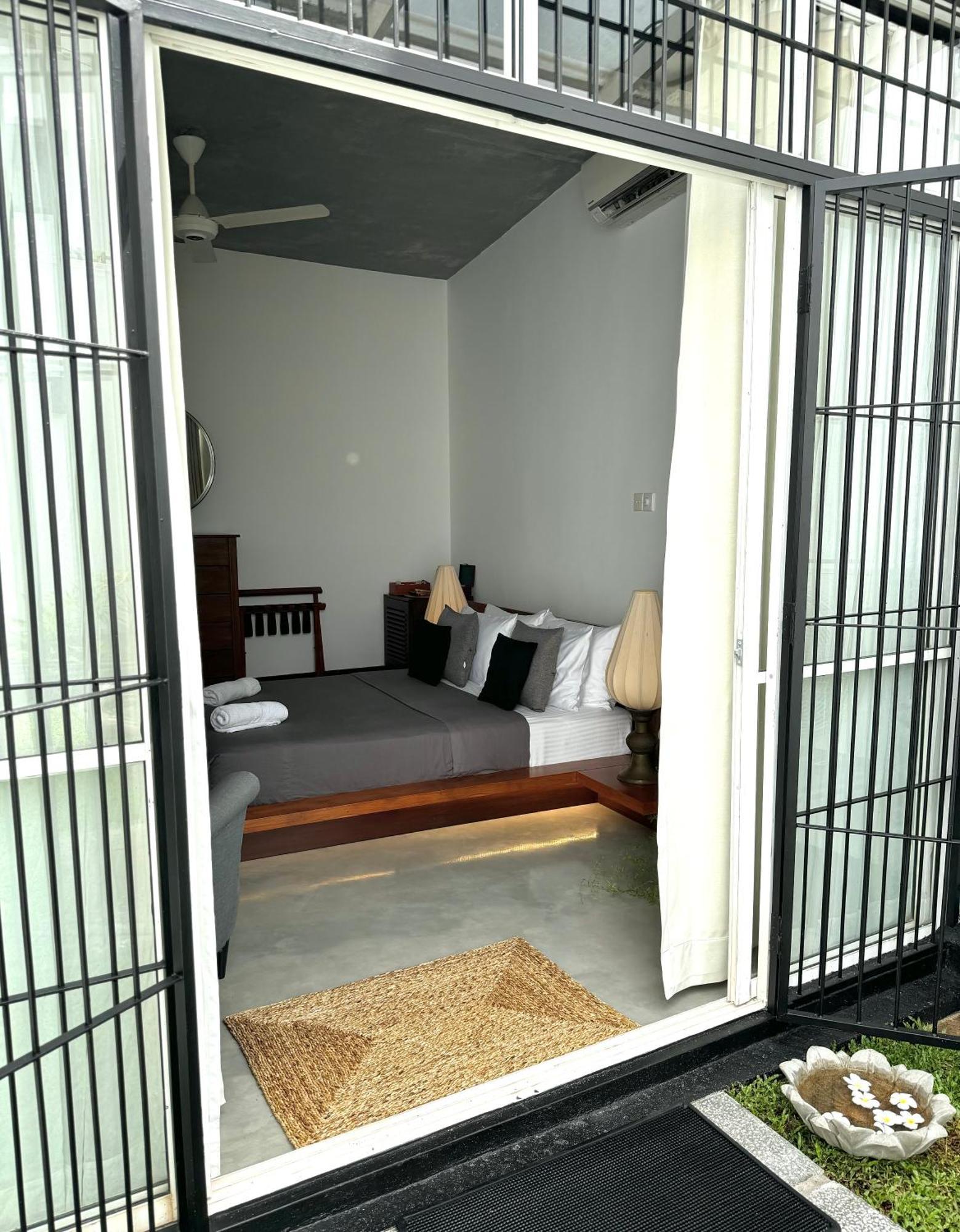 Studio 33 Sri Jayewardenepura Kotte Luaran gambar